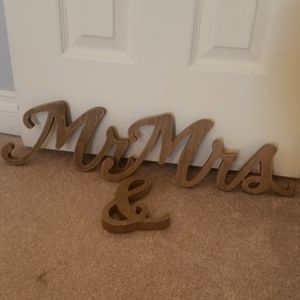 Mr Mrs Wood Signs